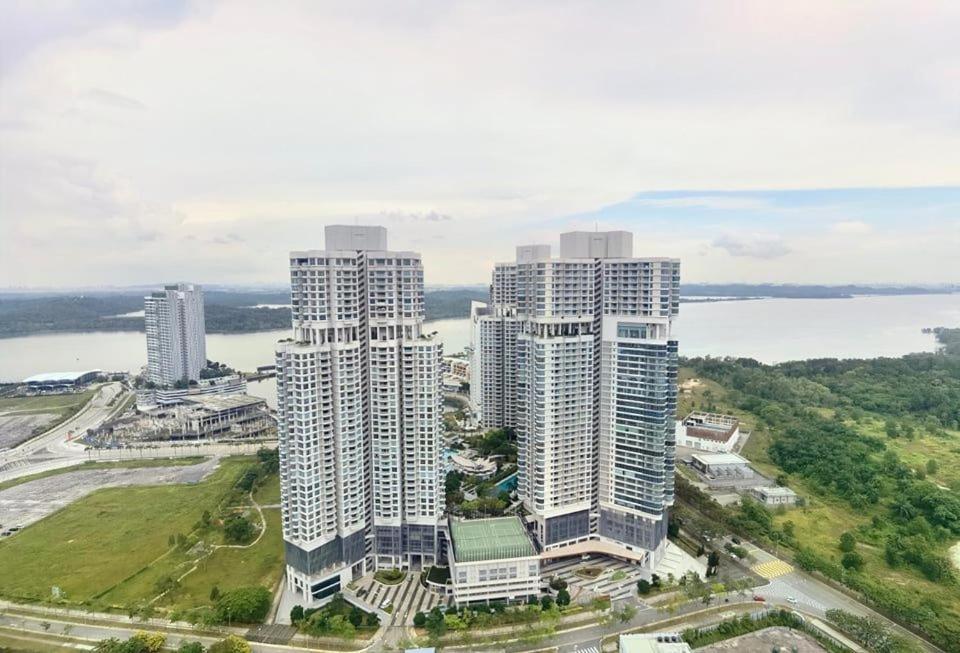 1519 Almas Suites Seaview Sunrise Netflix By Stay 누사자야 외부 사진