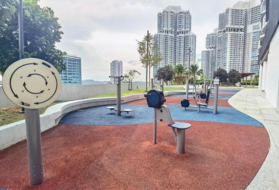 1519 Almas Suites Seaview Sunrise Netflix By Stay 누사자야 외부 사진