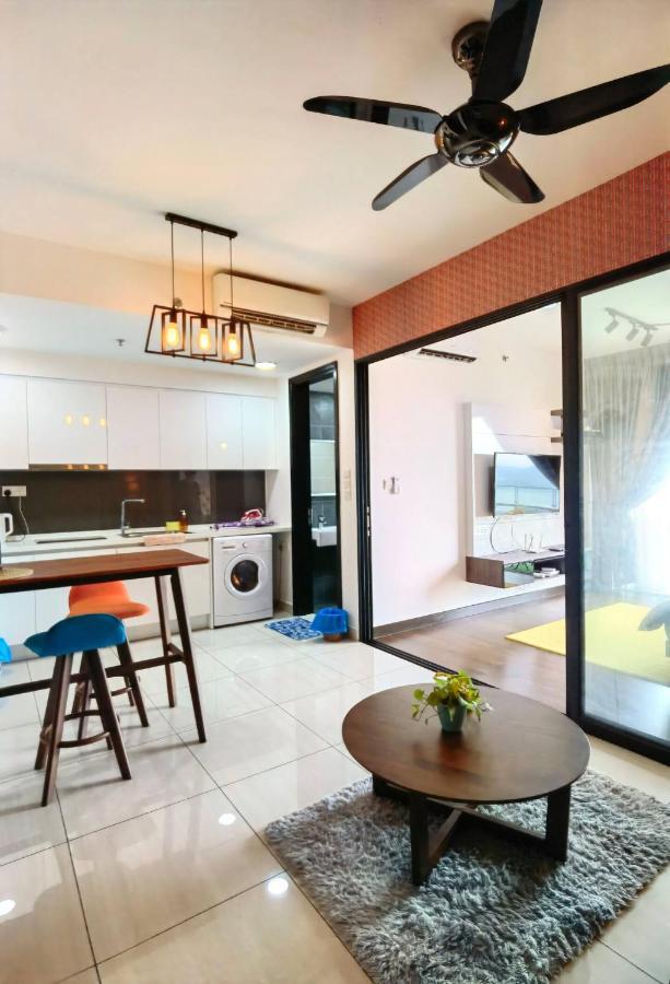 1519 Almas Suites Seaview Sunrise Netflix By Stay 누사자야 외부 사진