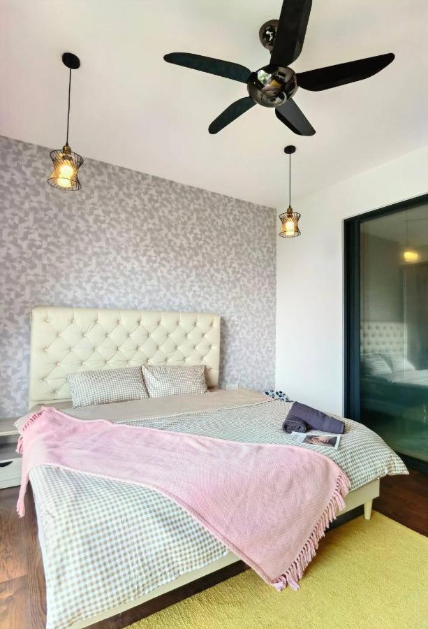 1519 Almas Suites Seaview Sunrise Netflix By Stay 누사자야 외부 사진