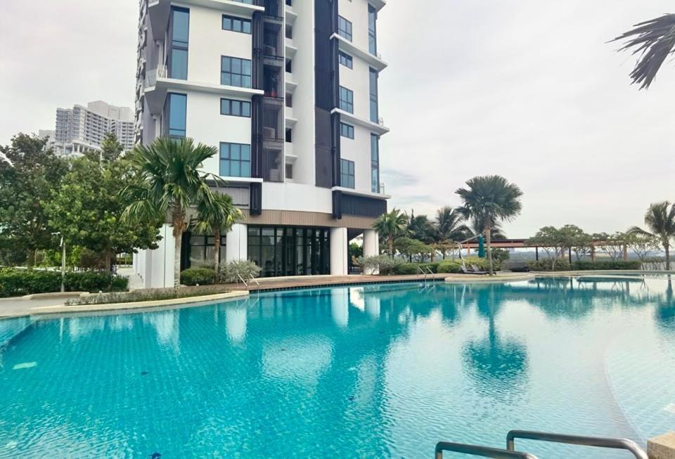 1519 Almas Suites Seaview Sunrise Netflix By Stay 누사자야 외부 사진